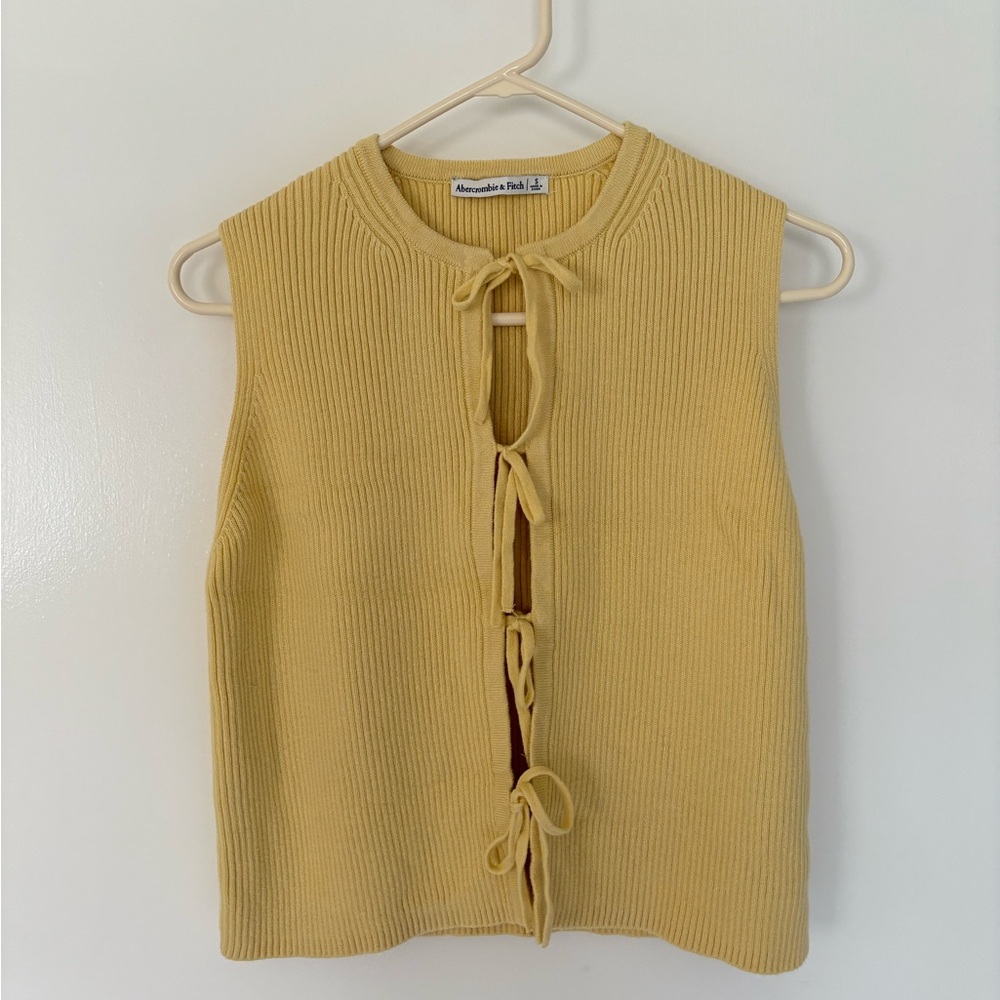 Abercrombie & Fitch Mustard Tie-Front Ribbed Tank - Picture 1 of 1